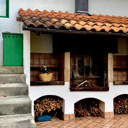 Bed and Breakfast La Dacia In Langa Briaglia