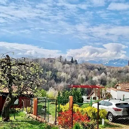La Dacia In Langa